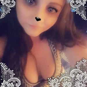 Meet your Posher, Carrie